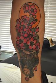 Calf bunch of floral tattoo pattern