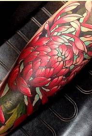 Beautiful peony tattoo pattern picture of personality legs