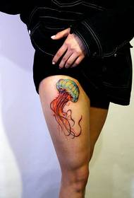 Жамбас боялған медуза тату-сурет