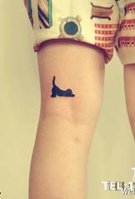Stretching kitten tattoo pattern
