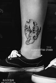 Mchoro wa tatoo la betri ya kuvutia