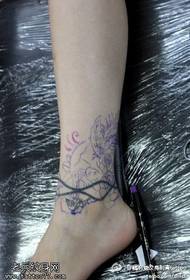 Leg lady sexy cover tattoo pattern