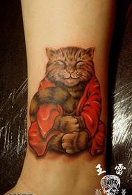 Modello di tatuaggio gatto carino sorridente