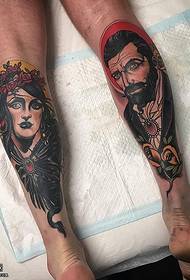 Tattoodị di na nwunye hụrụ n'anya Calf