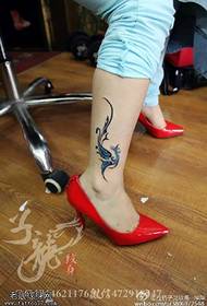 Modellu classicu di tatuatu di phoenix