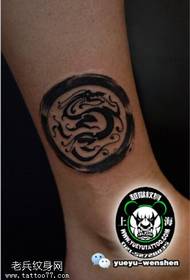 Modello di tatuaggio classico unicorno
