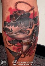 Βαμμένο ζωγραφισμένο μοτίβο τατουάζ καρχαρία