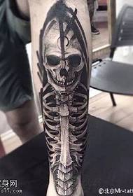 Skered skeleton skull tattoo pattern