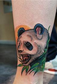 Noge prekrasne modne šarene ljuta panda tetovaža slike uzorak slike