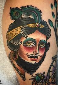 Wzór tatuażu króla cieląt