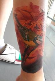 Cvjetna ptica, prekrasan uzorak tetovaža