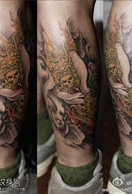 Lee Pfeil gëllene Buddha Tattoo Muster