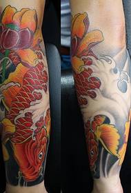 Pakket arm blæksprutte lotus tatoveringsmønster