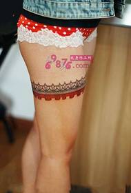 Gambar tato renda sing dawa seksi