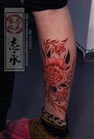 Pola tattoo beureum beureum monokrom naros