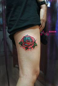 Thigh petal safflower fashion tattoo picture