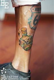 Modello di tatuaggio bottiglia velenosa profumo