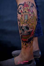 I-Creative skull castle imbali ye-tattoo isithombe