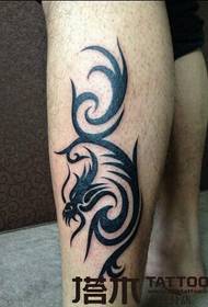 Tatuaggio totem drago vitello