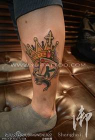 Leg color crown playing card tattoo pattern