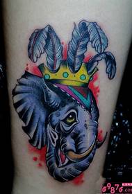 Quadre de tatuatge d’elefant corona de cames