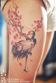 Chinees nauwgezet schilderij pruimenbloesem pijnboom kraan tattoo patroon