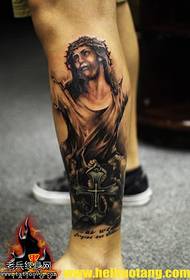 Padrão de tatuagem de crucifixo grave de pernas