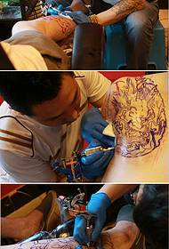 Prajna kaki dan adegan tato setengah naga tradisional