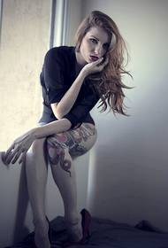 Fashion beautiful foreign beauty only beautiful looking legs tattoo pictures