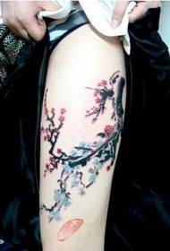 Fille sexy jambes belles images de modèle de tatouage de prune