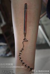 다리 성격 연필 드로잉 문신 패턴