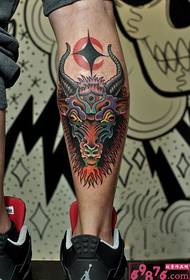 Kreatív szarv fej totem láb tetoválás képek