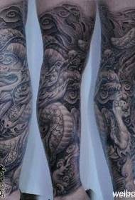 Modello di tatuaggio drago super dominatore di inchiostro a gamba