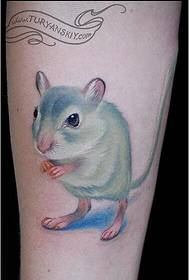 Immagine sveglia dell'immagine del tatuaggio del topo della gamba immagine