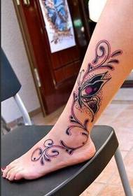 Bella tromba bella farfalla amore fiore bellissimo modello di tatuaggio