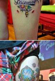 Creative European and American style mirror and flower tattoo pictures
