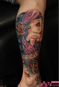 Ретро череп убави цветни нозе слики за тетоважа
