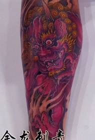 Modello di tatuaggio prepotente rosso rosso marrone gamba
