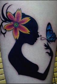 Immagini sexy del tatuaggio del totem di angelo delle gambe delle ragazze belle