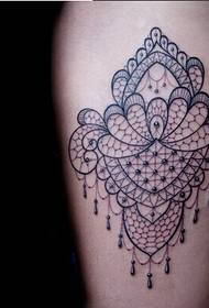 Lepa čipkast vzorec tatoo slike za dekleta noge