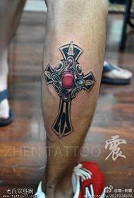 Modello di tatuaggio incrociato di personalità di colore delle gambe