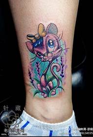 Kvinnelige ben farger tegneserie katt tatoveringsmønster