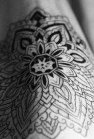 Священный замечательный образец татуировки Ван Гога