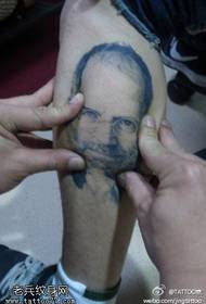 Sat \\ u200b \\ u200bcute erkek portre dövme deseni