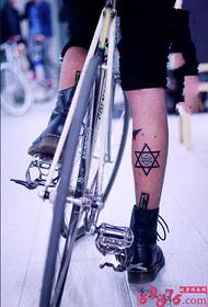 Hexagonal xiddig shank sawirka tattoo hal abuur leh