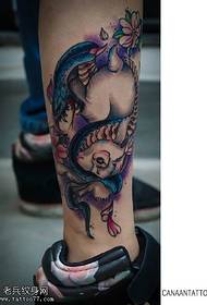 Been kleur konijn slang tattoo patroon