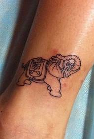Slon tetovaže, ki jih imajo radi dekleta na nogah