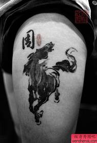 Vira personeco abstrakta ĉevalo tatuaje ŝablono
