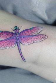 Beautiful and beautiful tattoos on girls' legs