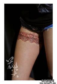 Modello di tatuaggio di pizzo sexy belle gambe bellezza